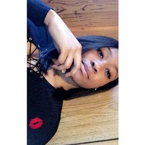 Meet your Posher, Janiya